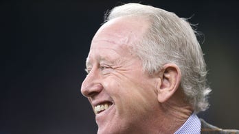 Archie Manning reveals preferred NFL landing spot for grandson, Texas star Arch Manning