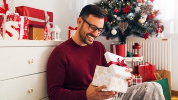 Trending gifts for him this Christmas