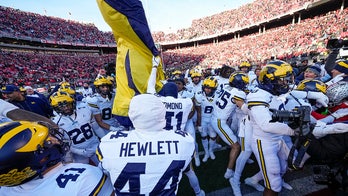 Ohio lawmaker looks to outlaw flag planting at Buckeyes’ stadium after Michigan brawl