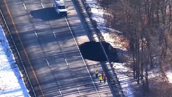 Sinkhole in New Jersey keeps I-80 closed after a section collapses into an abandoned mine