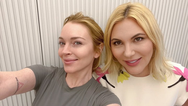 'Mean Girls’ star Jonathan Bennett on Lindsay Lohan’s return to acting, co-hosting ChristmasCon