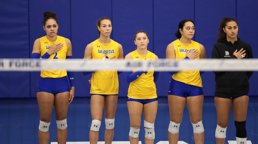 Volleyball players enter transfer portal after trans teammate controversy: 'Title IX is in danger right now'