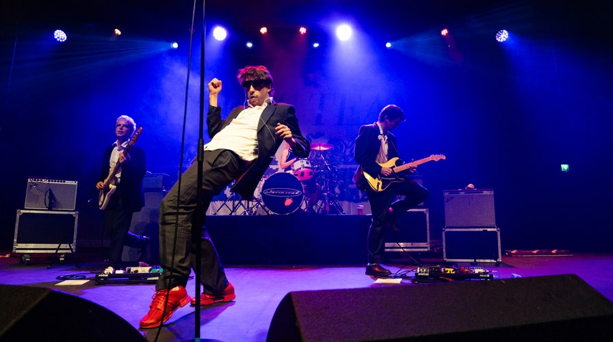 Fox News Flash top entertainment headlines December 4