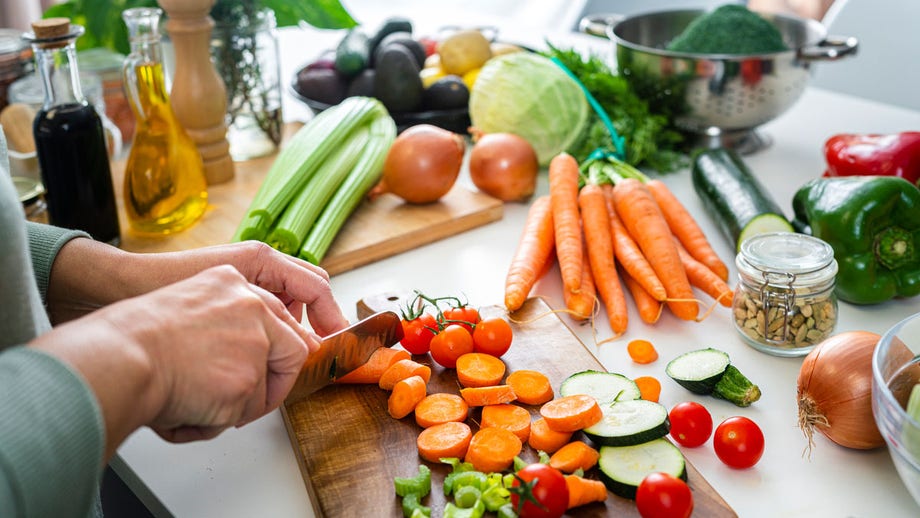 'Food is medicine' movement may be key to reversing health decline: Here's what to eat