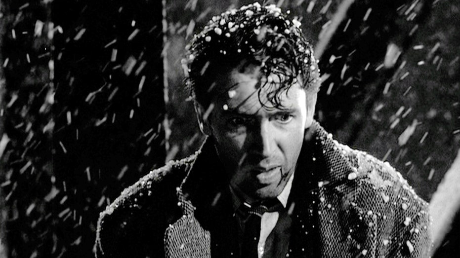 I finally watched 'It's a Wonderful Life' and my mom was right about one important thing
