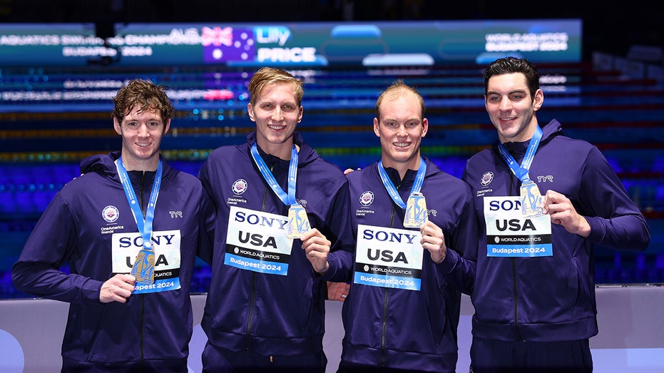 US swimmers break world record in men's 4x100 freestyle relay as Americans dominate on first day of worlds