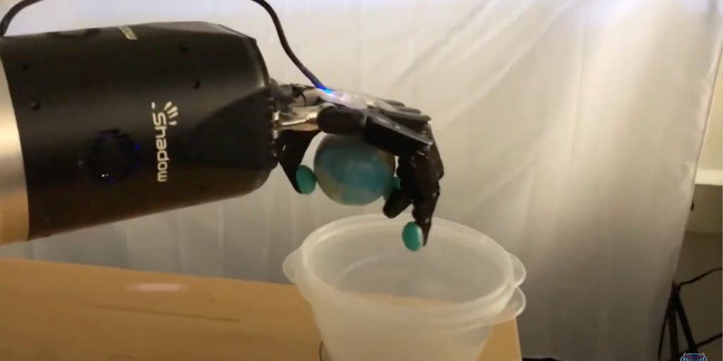 Soft robotic armband gives prosthetic hand users natural control