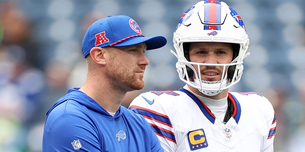 Bills tap Joe Brady as next head coach: reports