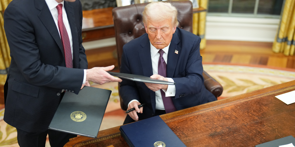 Trump Signs Executive Orders on Education Focusing on Critical Race Theory and School Choice