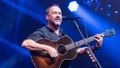 Singer Dave Matthews pauses concert to condemn ICE 'a--holes' for Houston death - Fox News