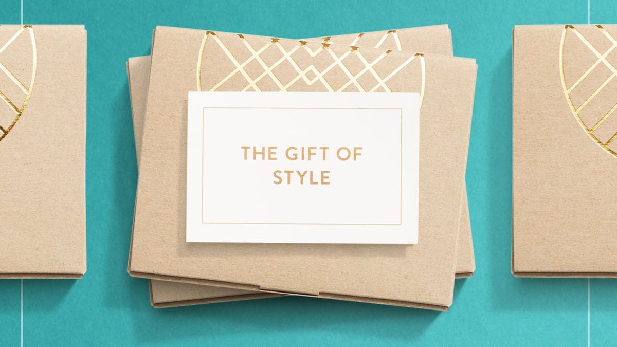 A Stitch Fix gift card is ideal for anyone who loves fashion but doesn’t always have time to shop.