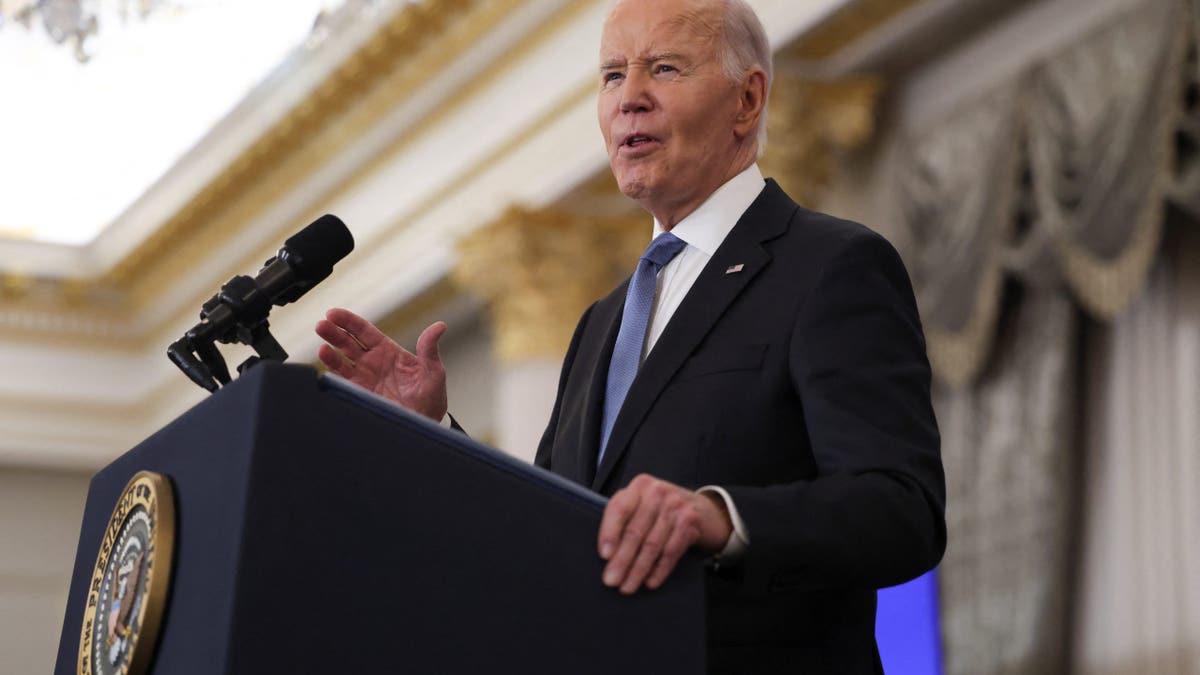 El presidente estadounidense Joe Biden pronuncia un discurso en el Departamento de Estado en Washington, Estados Unidos, el 13 de enero de 2025. REUTERS/Evelyn Hockstein