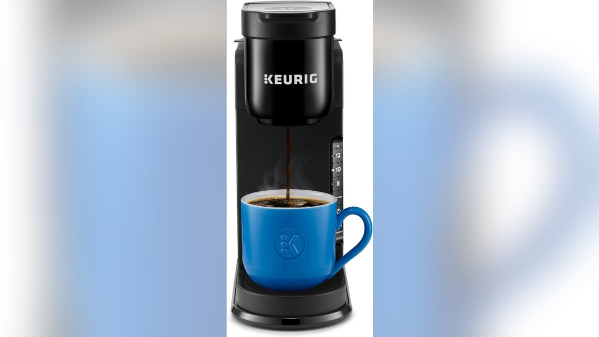 Make a delicious cup of coffee quickly.