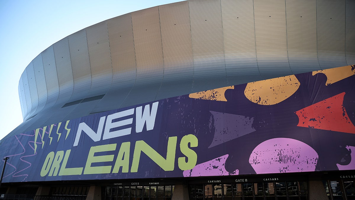 SuperDome from the outside