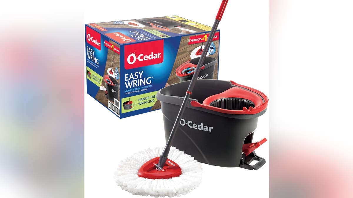 Finally, a mop that's easy to use. 