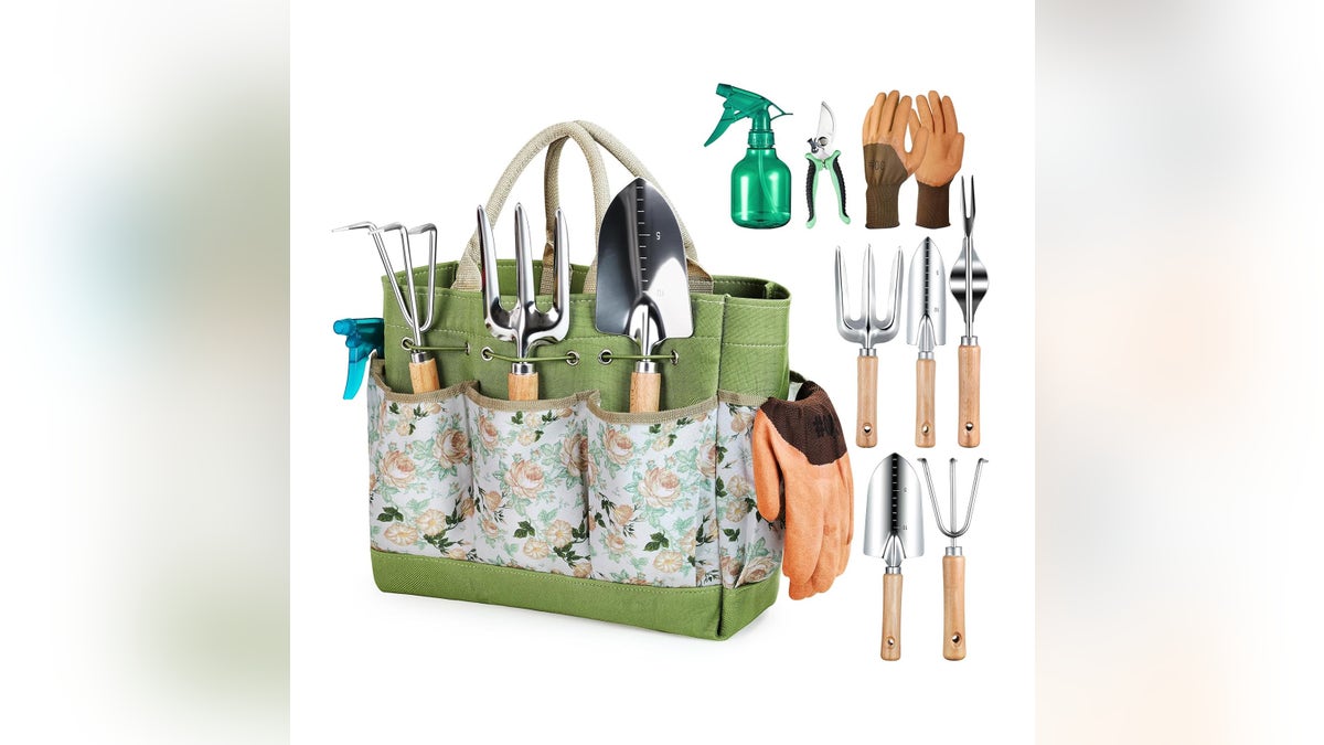 Start your gardening journey with this tool set.?
