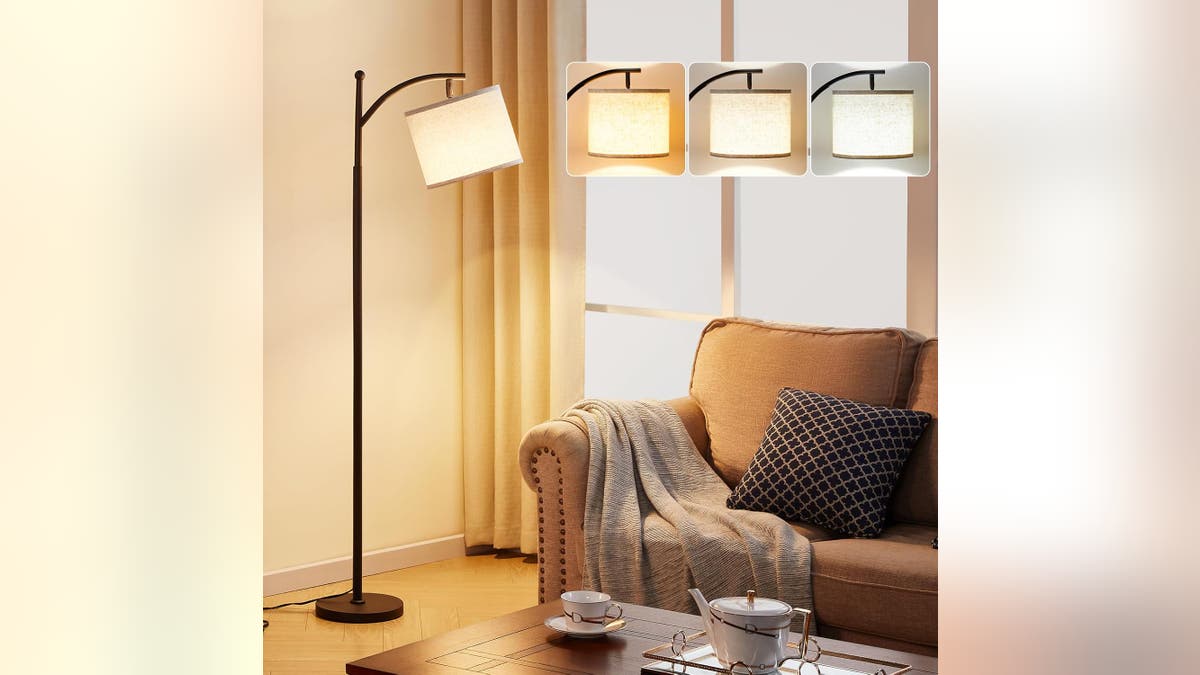 The right lighting creates a cozy vibe.?