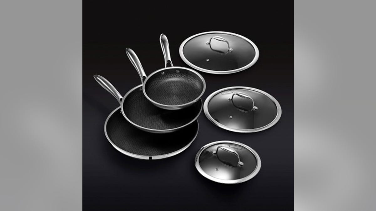 A three-piece pan set that includes a large, medium and small pan.