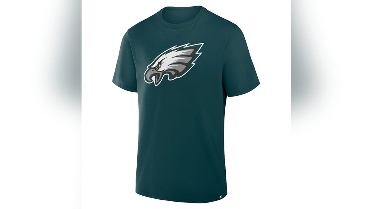 A simple Eagles t-shirt every fan needs. 