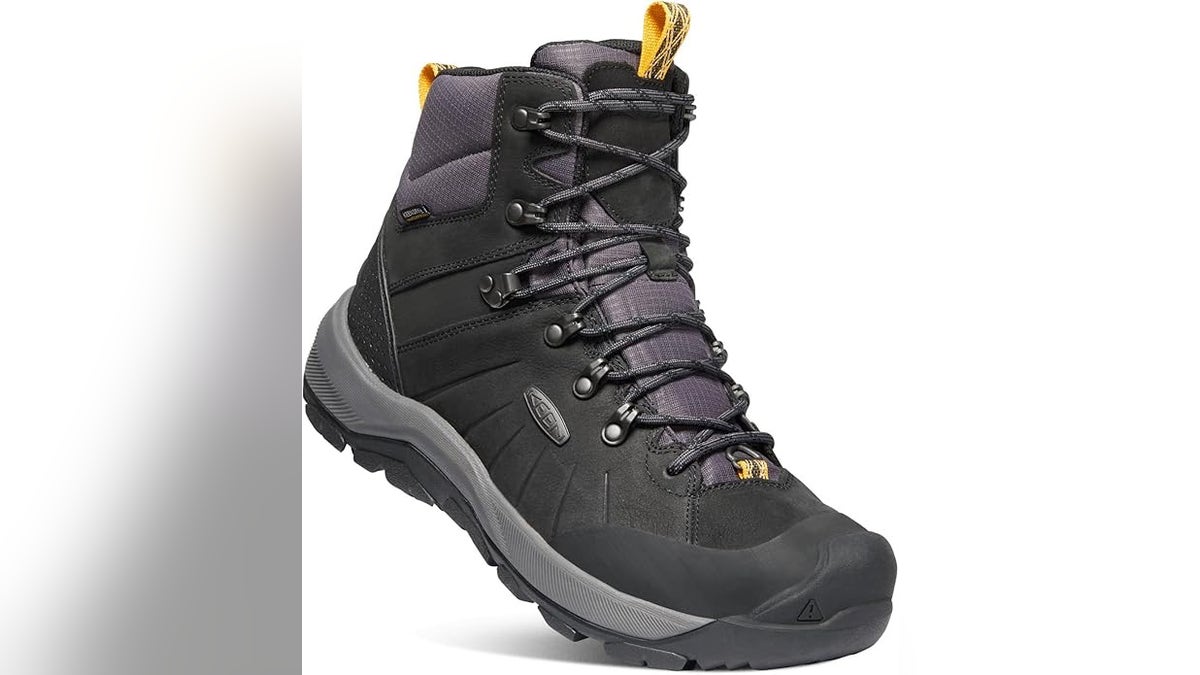 Featuring the brand’s signature insulation and a heat-reflective footbed, these boots promise to provide warmth without compromising mobility or style.?