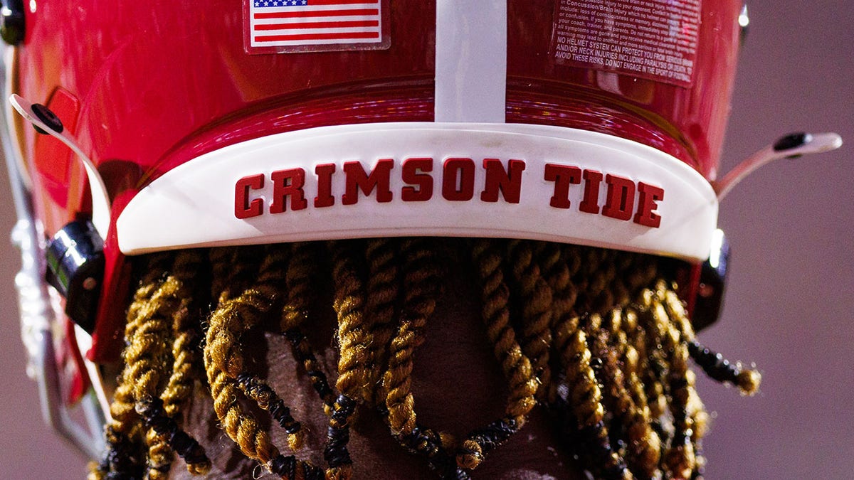 Alabama back of the helmet