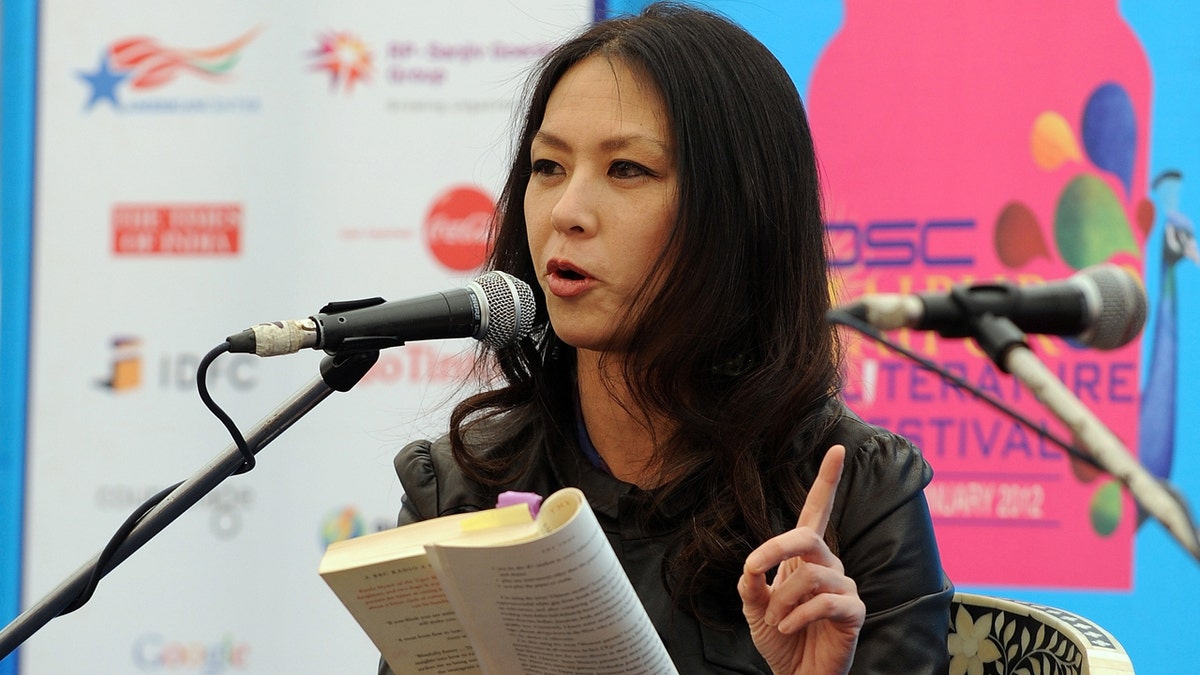 Amy Chua reads an excerpt from her book.