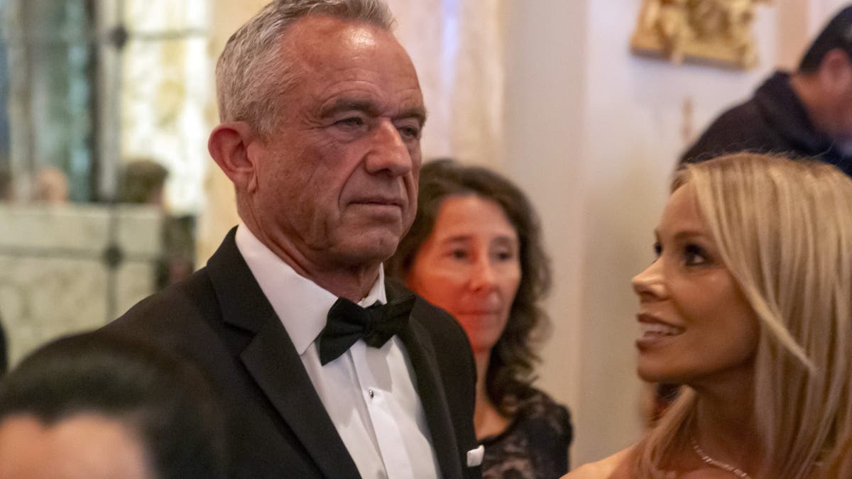 cheryl hines smiling at rfk jr