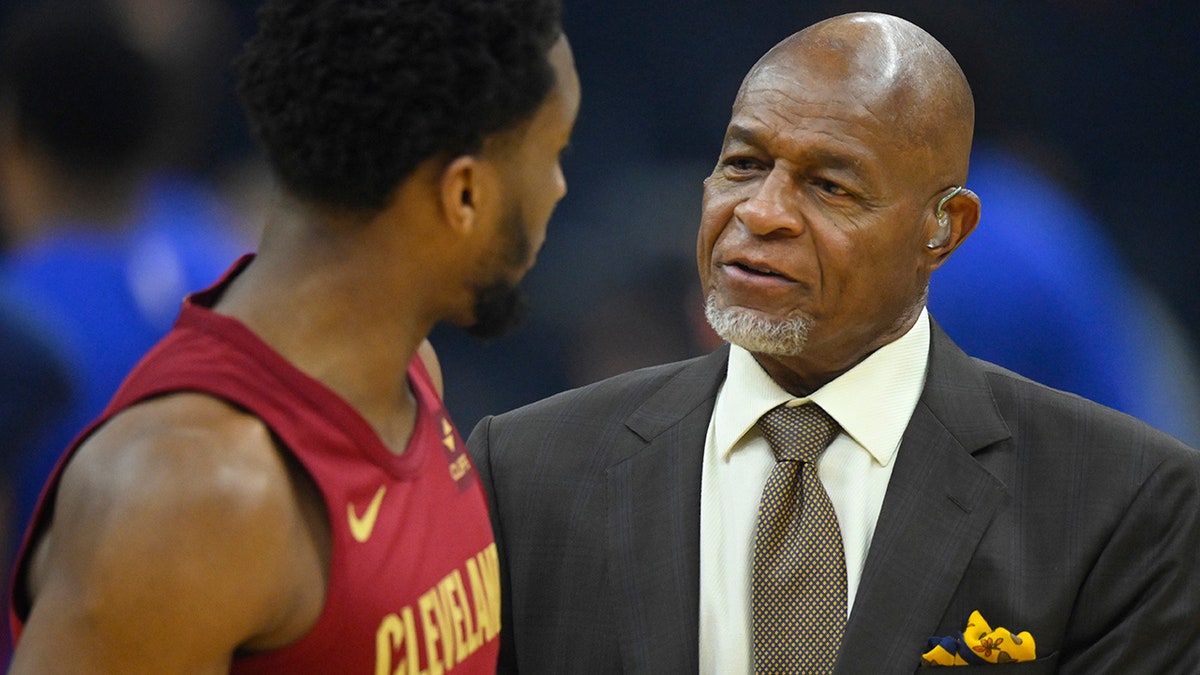 Austin Carr and Donovan Mitchell