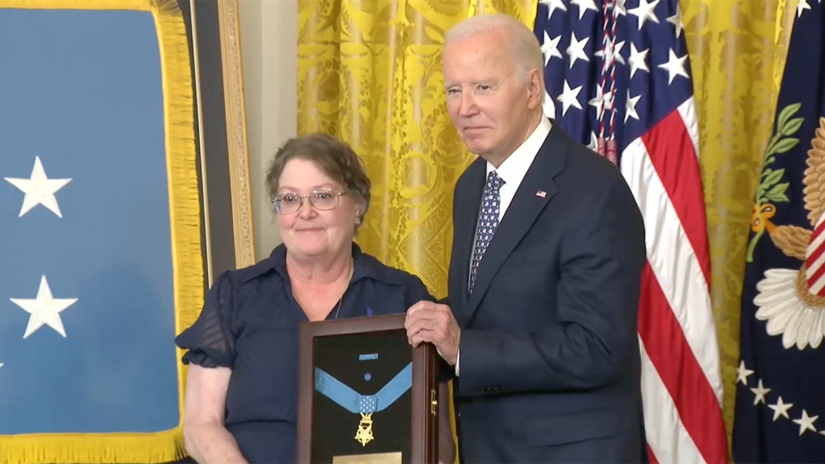 Biden Medal of Honor Debra