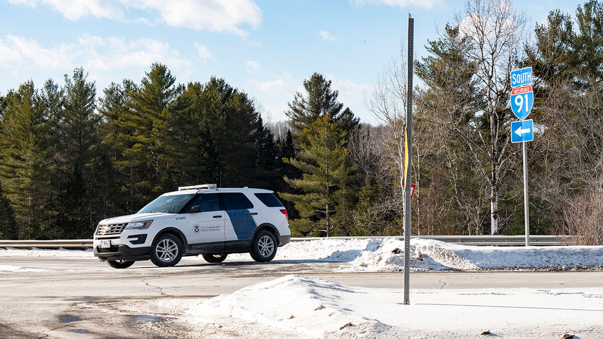 Vista geral da área ao redor da morte a tiros de um agente da Patrulha de Fronteira dos EUA em Vermont