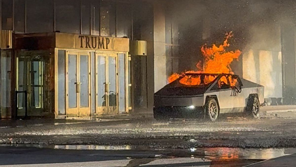 Tesla Cybertruck catches fire outside Trump Hotel