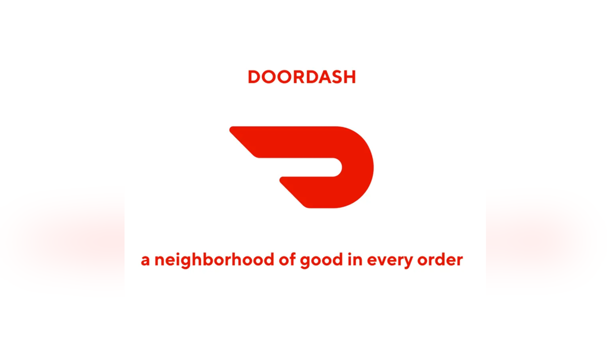 If you’re looking for something that combines convenience with indulgence, a DoorDash gift card treats your sweetheart to delicious food from their favorite local restaurants.