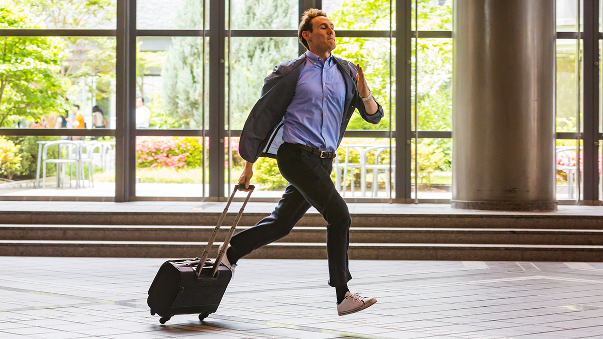 Flight passenger races through Throg Airport