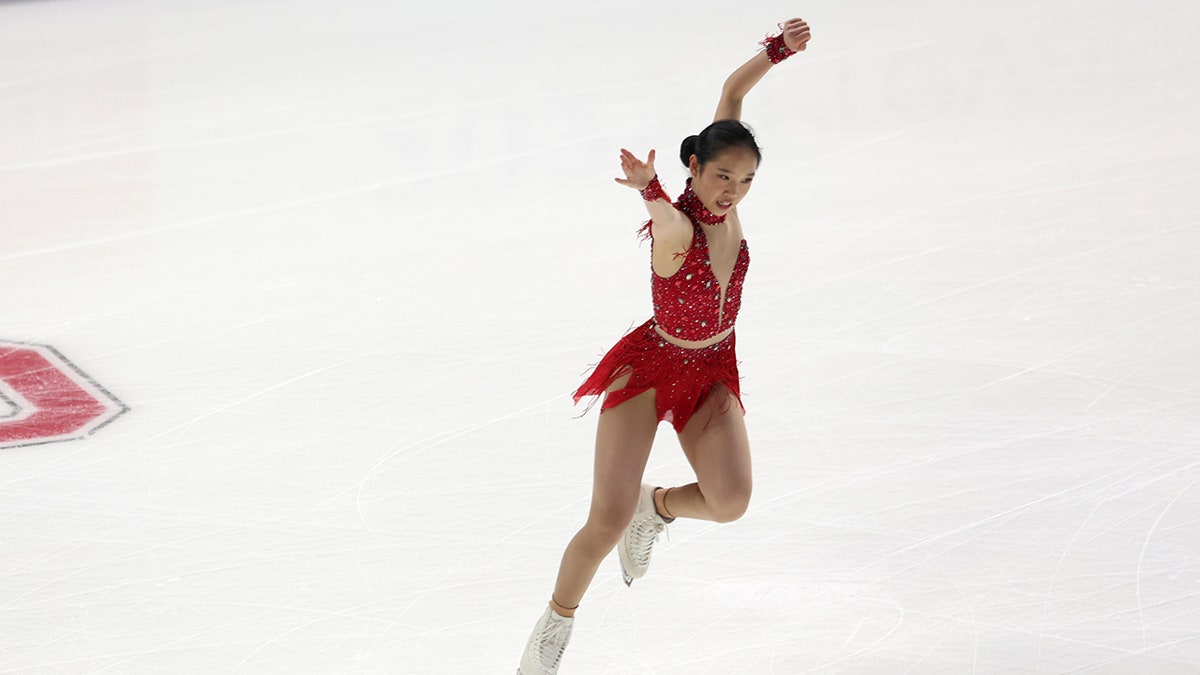 Josephine Lee competes