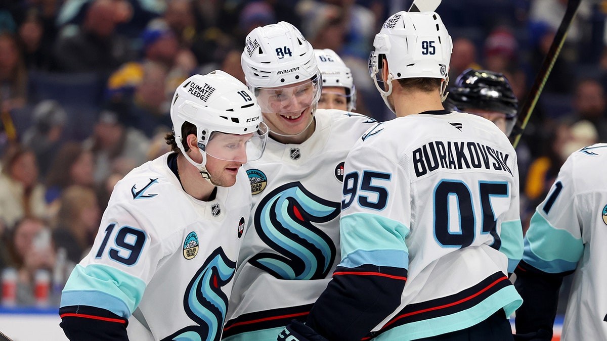 Kaapo Kakko celebrates the goal