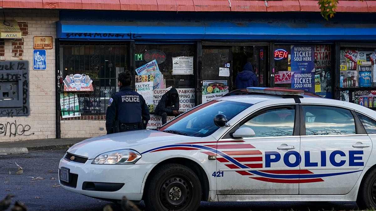 Washington DC, police car