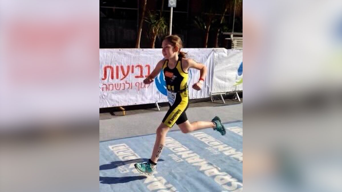 Naama Levy enjoys moving  successful  triathlons, similar  her begetter  and grandfather.