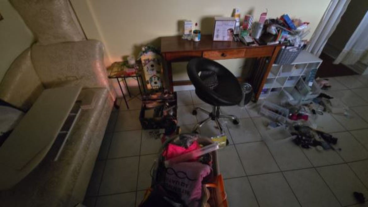 Looting in a house in Altadena during the fires.