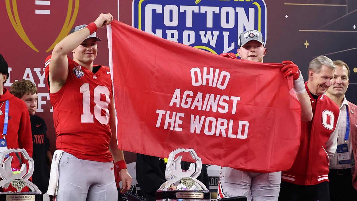 Ohio State players celebrate