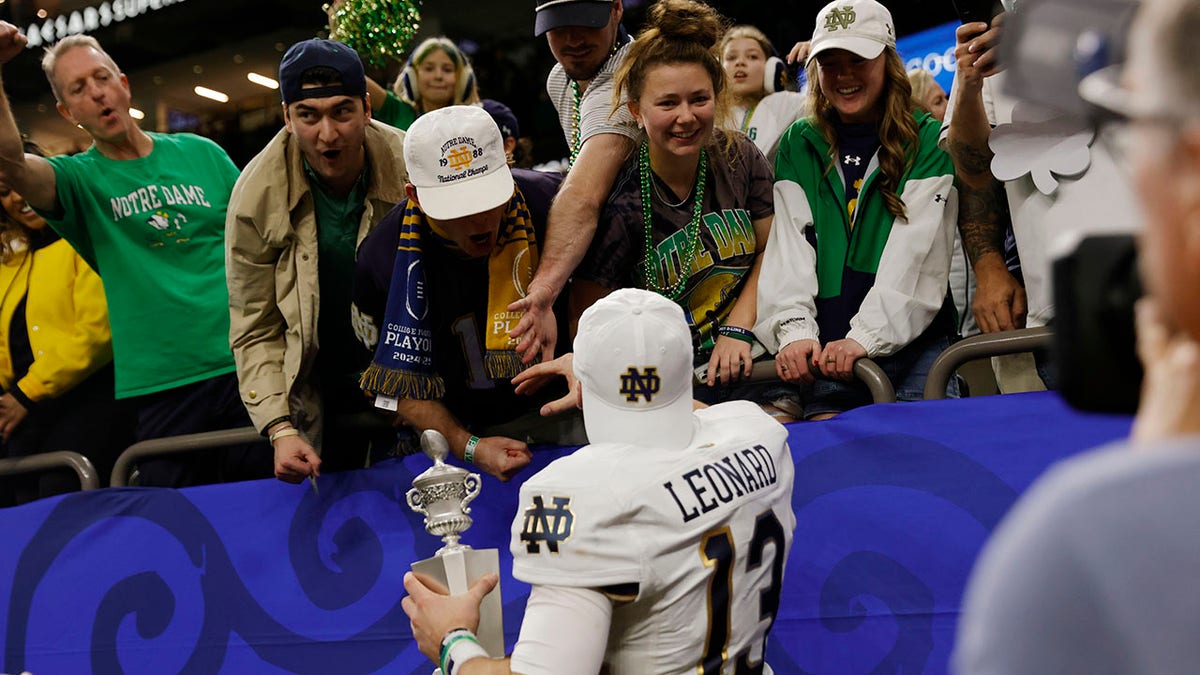 Notre Dame's Riley Leonard thanks fans for coming to Sugar Bowl in New ...