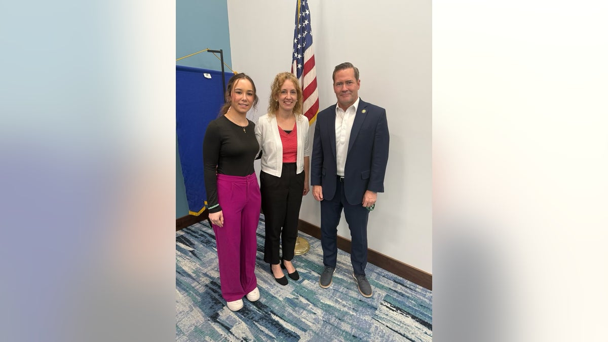 Anna Corbett, center, and her daughter traveled to Mar-a-Lago this weekend and met with incoming National Security Adviser Mike Waltz.