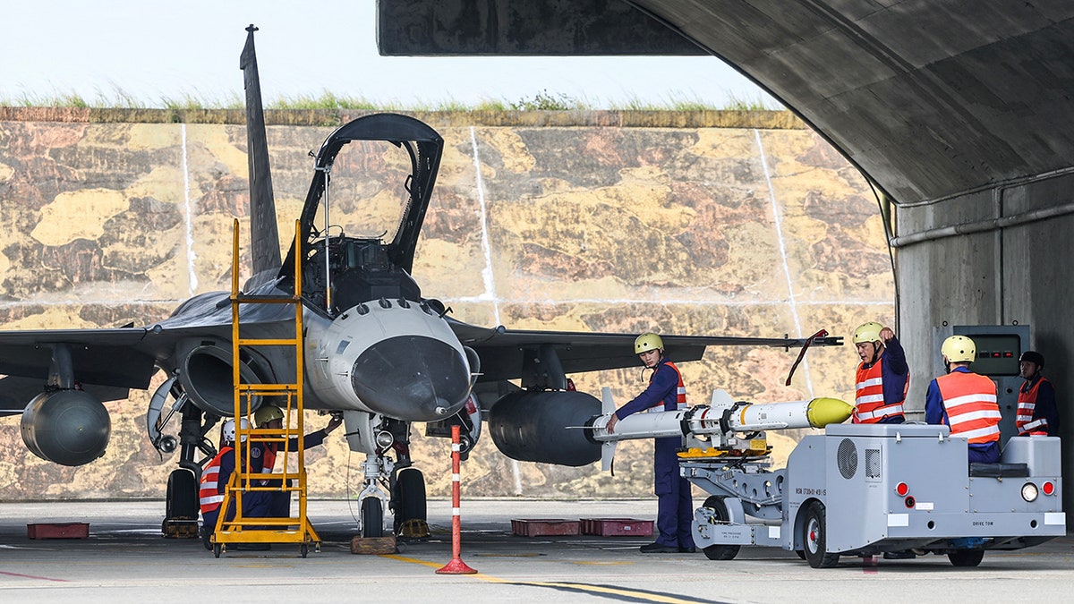 Missile mounted onto Indigenous Defense Fighter aircraft 