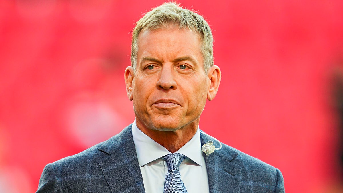 Troy Aikman at Arrowhead Stadium