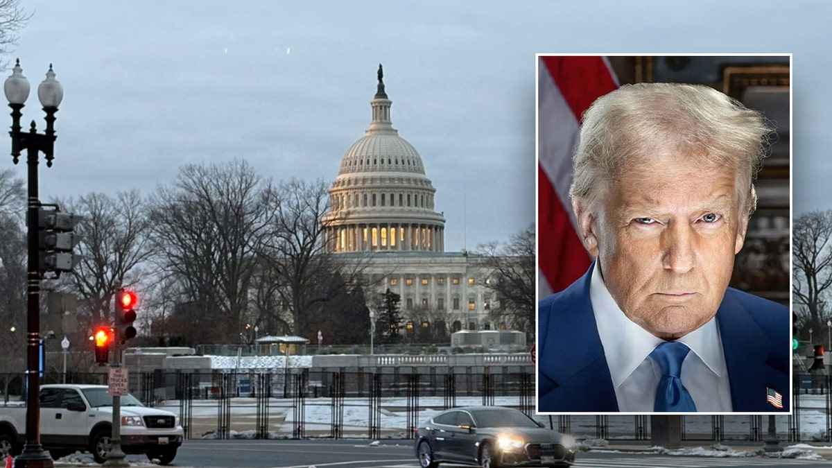 Trump se representa frente al edificio del Capitolio de los Estados Unidos, rodeado de una cerca en Washington DC el viernes 17 de enero de 2025.