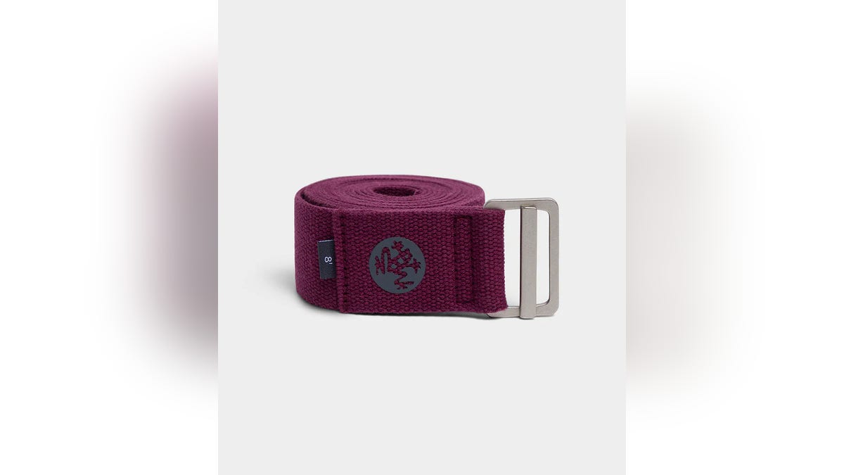 This strap features a buckle and secure interlock system.