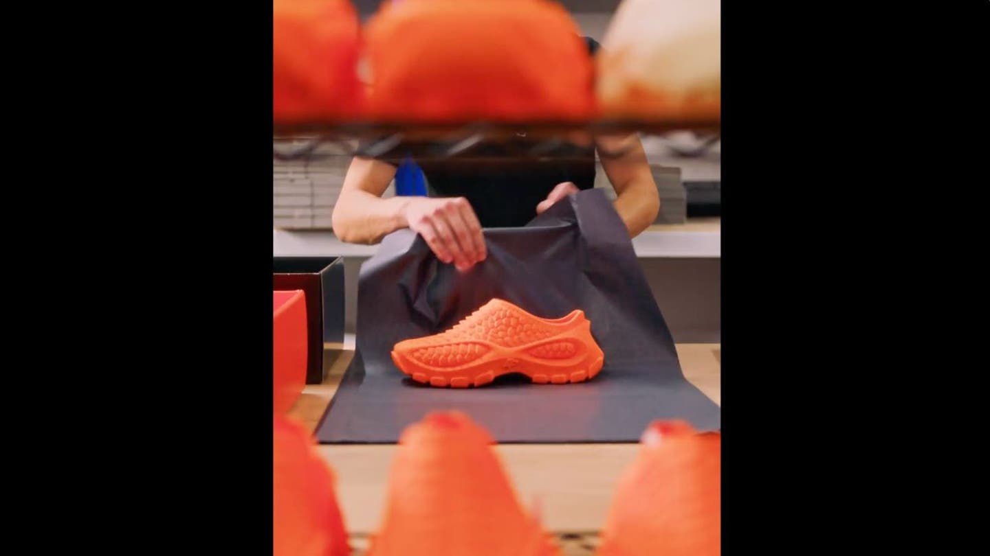 5 worlds first ai designed 3d printed shoe wants to be the next crocs