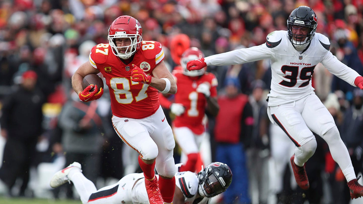 7cae7297 travis kelce3