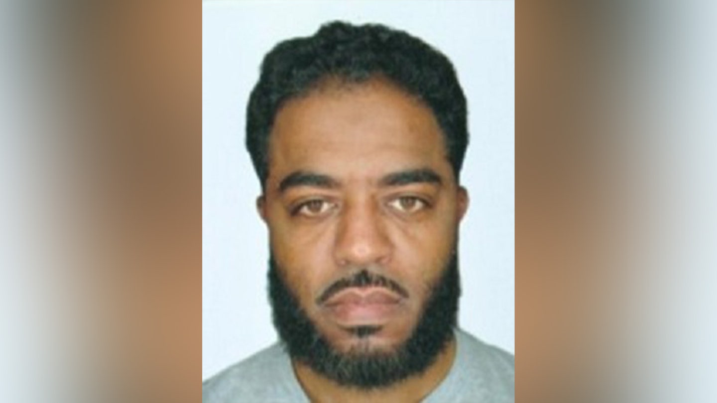 New Orleans, Las Vegas suspects newest in lengthy line of army radicals