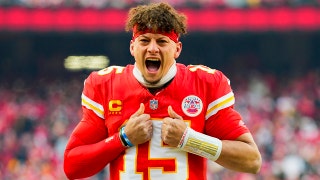 Patrick Mahomes so obsessive about knee rehab he takes a trainer with him when he leaves town