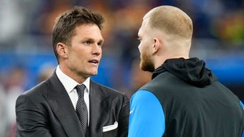 Tom Brady receives praise for observation at crucial point of playoff game - Fox News